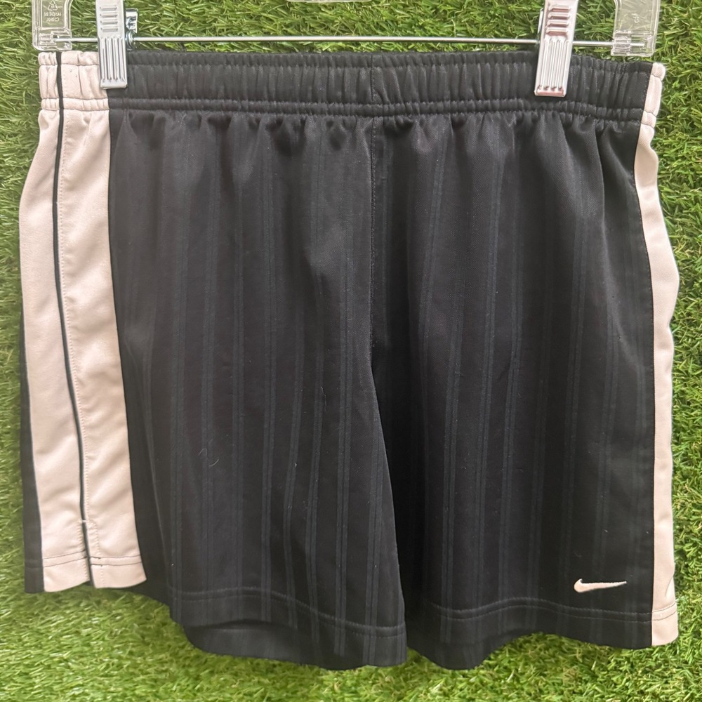 Nike Athletic Shorts XL‎ Black Stripe Sport Activewear Drawstring Kids Boys